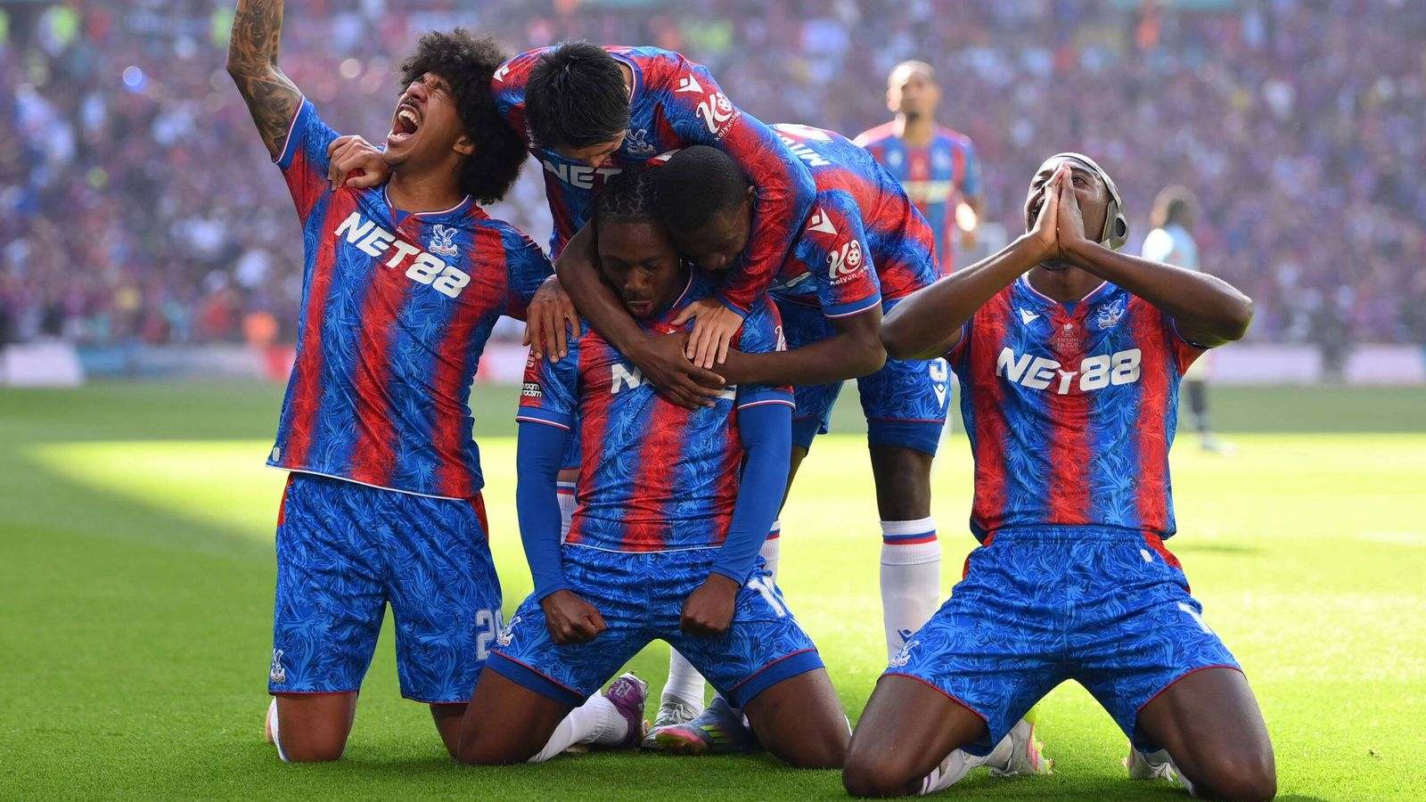 قهرمانی کریستال پالاس در جام حذفی انگلیس