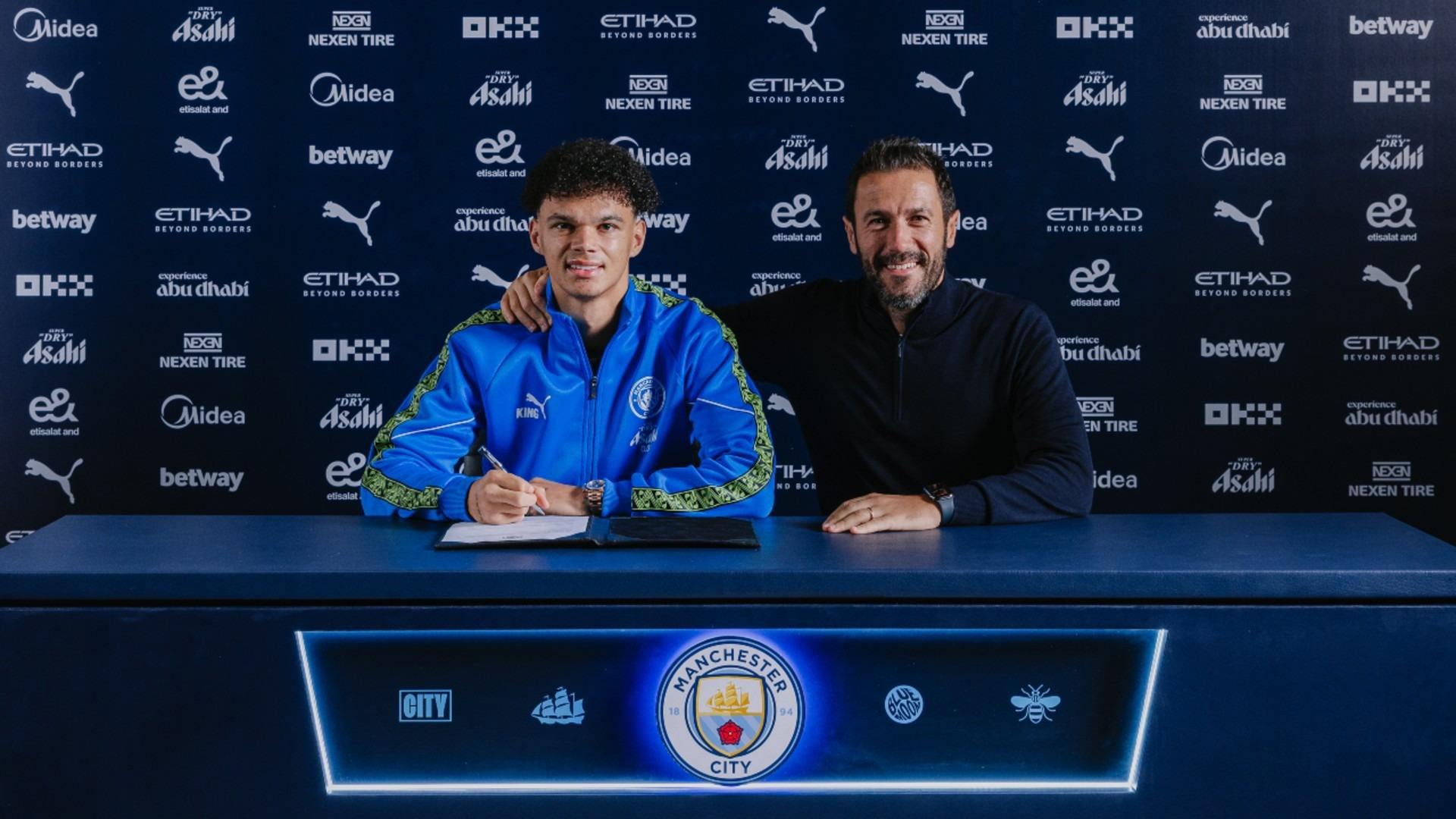 تمدید قرارداد - نقل و انتقالات منچسترسیتی