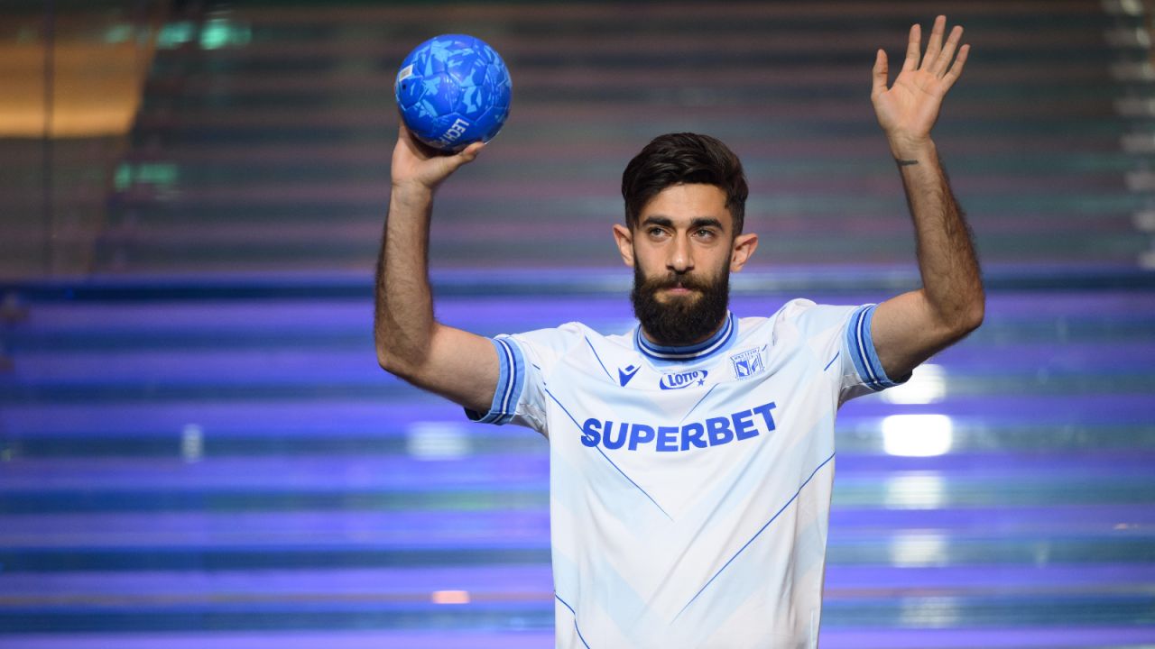 علی قلی زاده - لیگ فوتبال لهستان - تیم ملی ایران