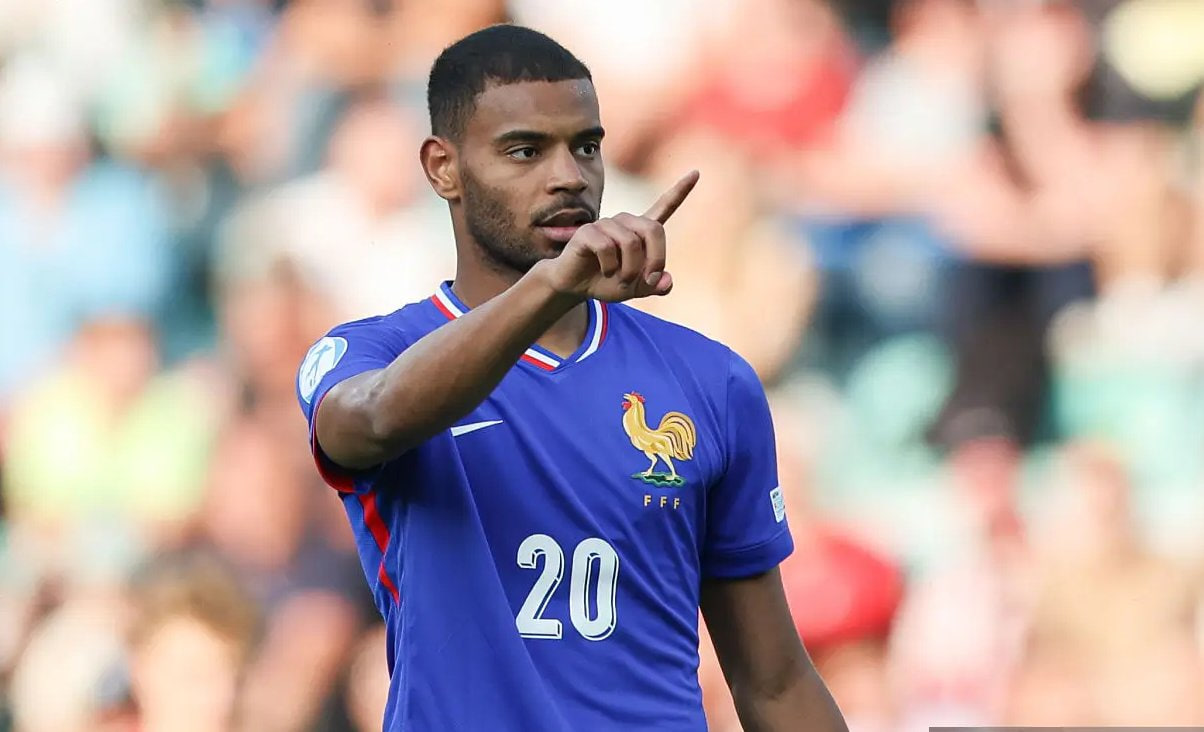 اندی دیوف هافبک تیم ملی فرانسه در المپیک پاریس 2024