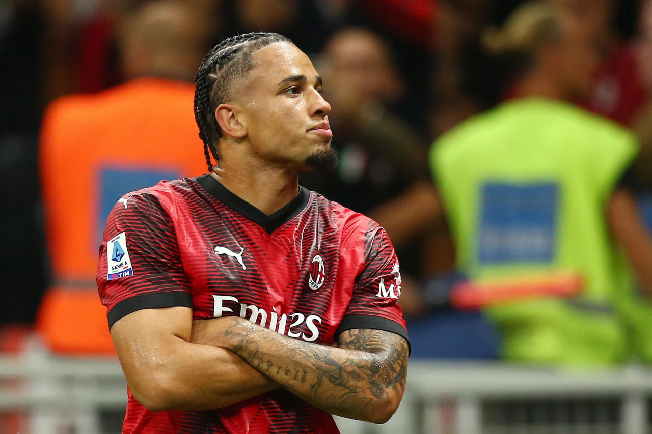 نوآ اوکافور - میلان - سری آ