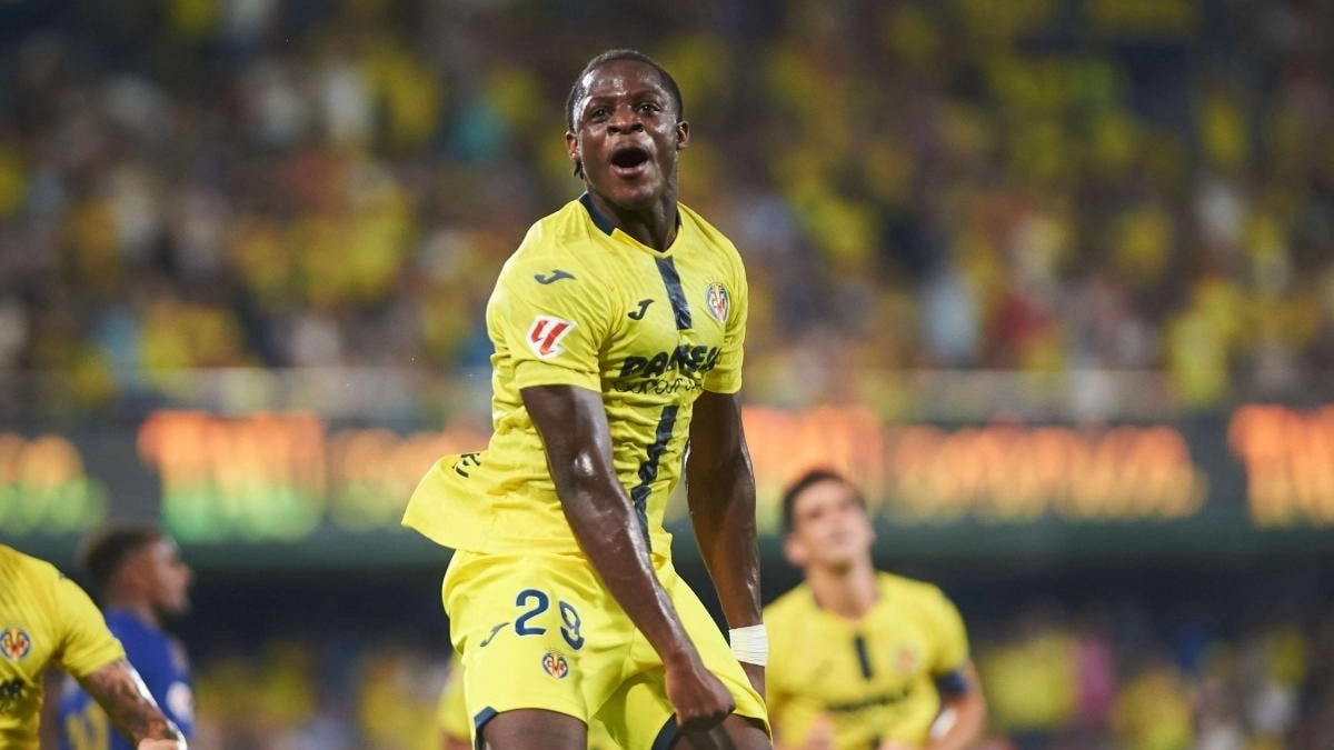 کارل اتا ایونگ - مهاجم مورد علاقه بارسلونا و فعلی ویارئال 