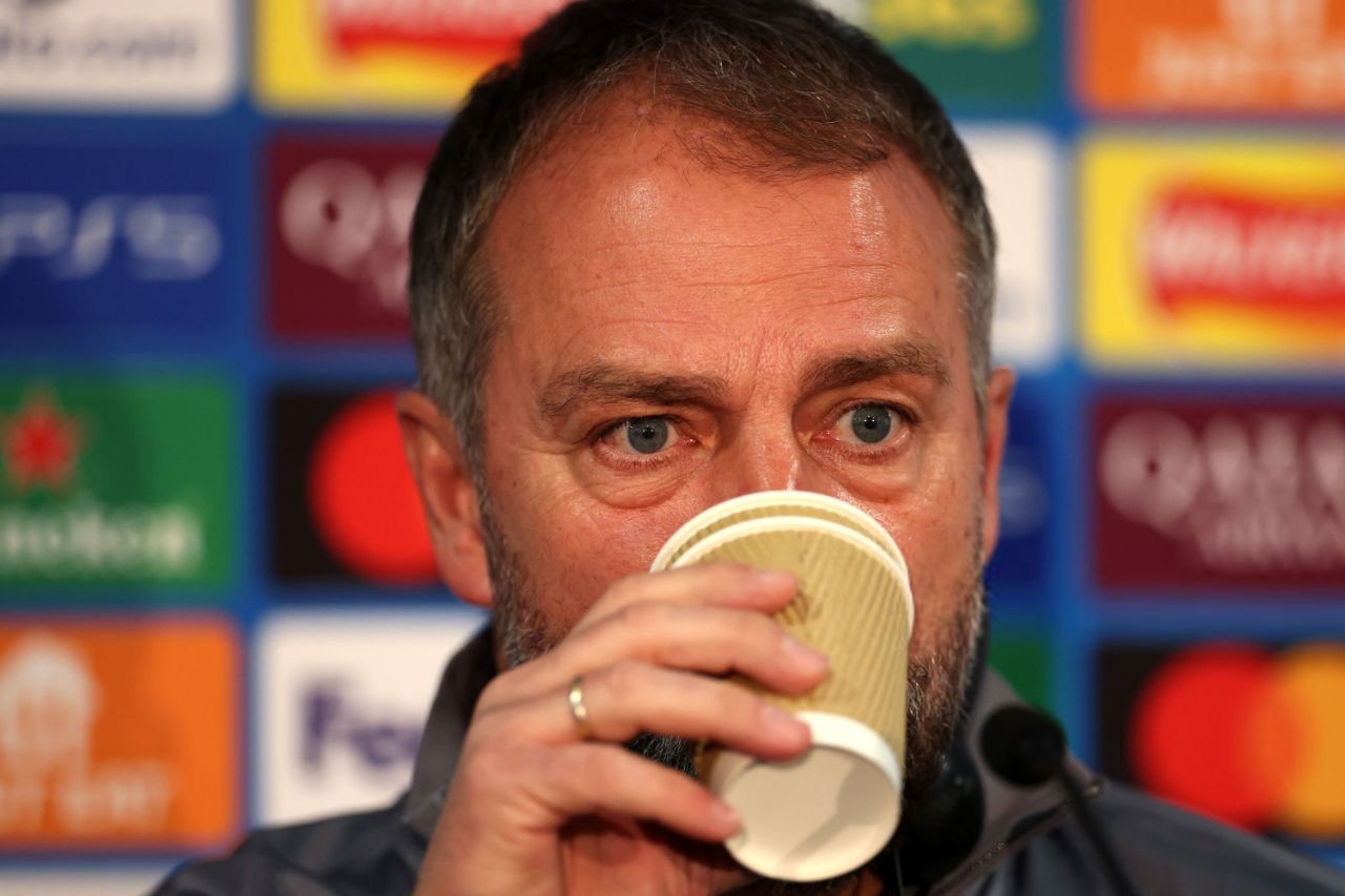 هانسی فلیک - سرمربی آلمانی بارسلونا در کنفرانس مطبوعاتی پیش از دیدار با چلسی 