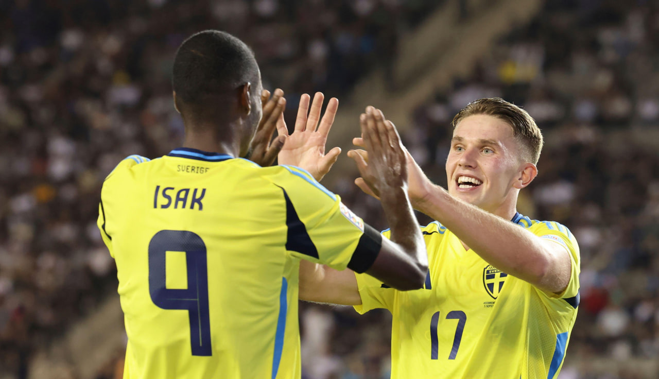 ویکتور یوکرس - الکساندر ایساک - مهاجمان تیم ملی سوئد