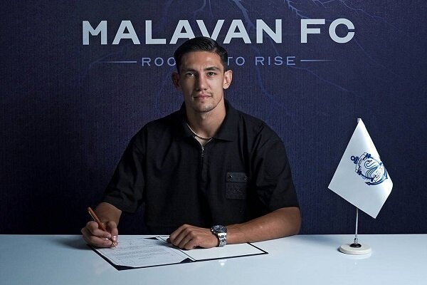 سینا خادم پور