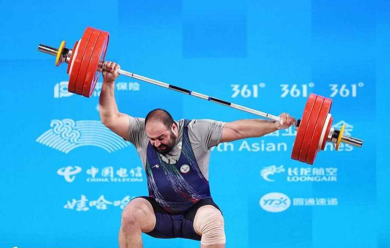 آیت شریفی- وزنه برداری