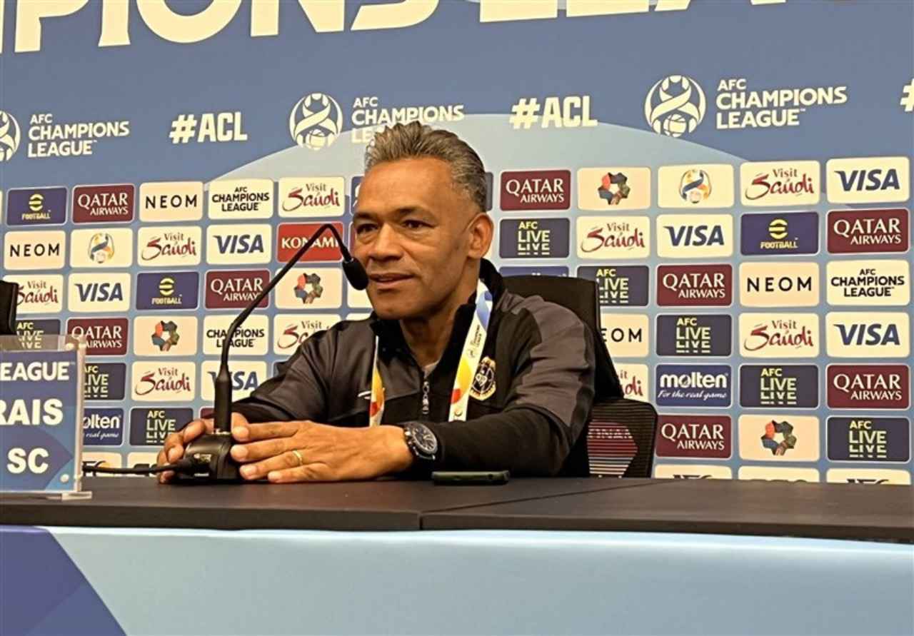 ژوزه مورایس- سرمربی الوحده امارات- نشست خبری
