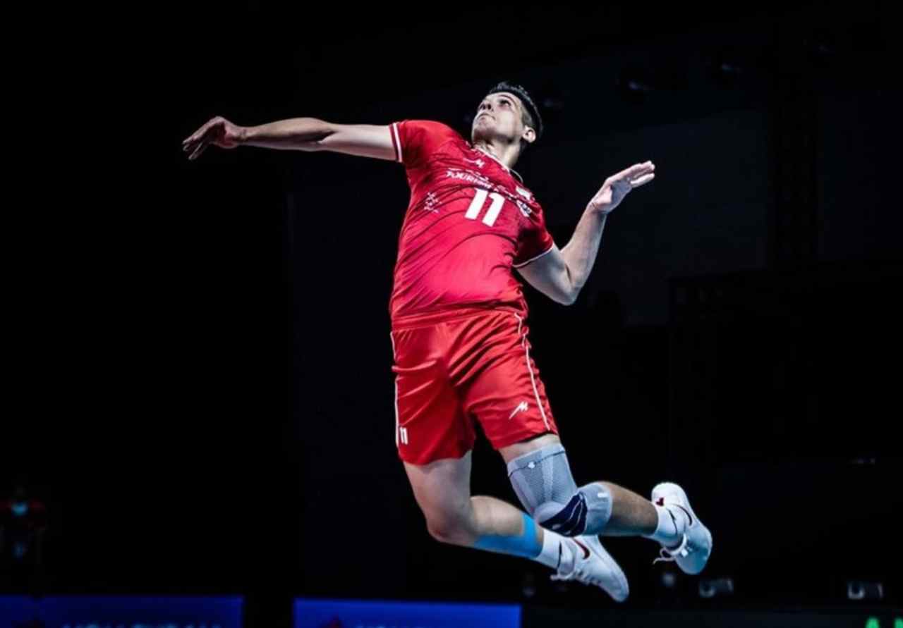 صابر کاظمی- والیبالیست ایران