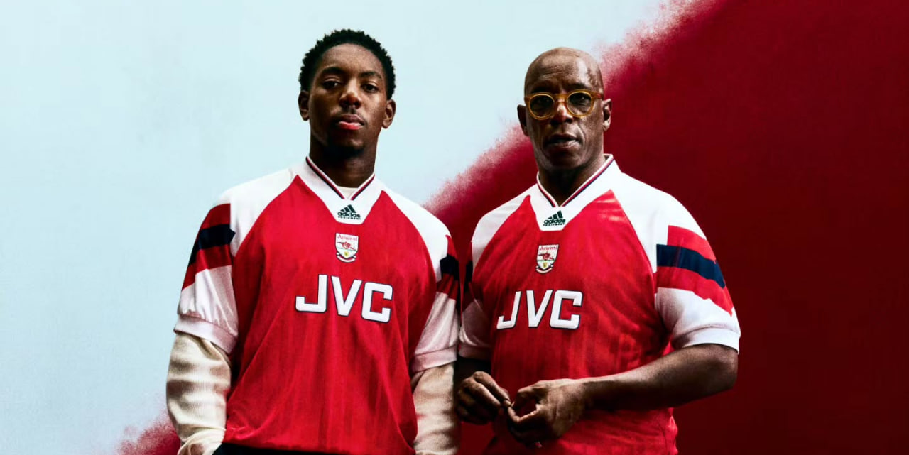 ایان رایت و مایلز لوئیس اسکلی