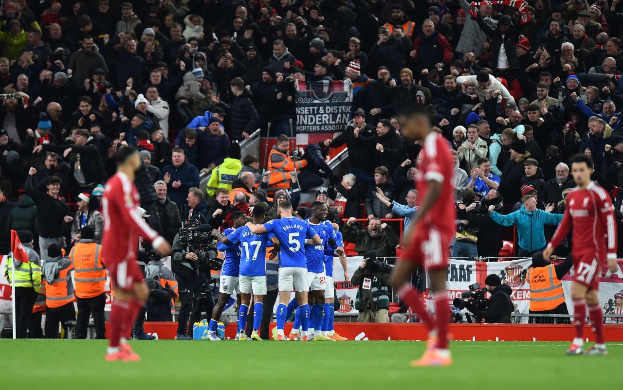 بازیکنان لیورپول و ساندرلند - لیگ برتر انگلیس