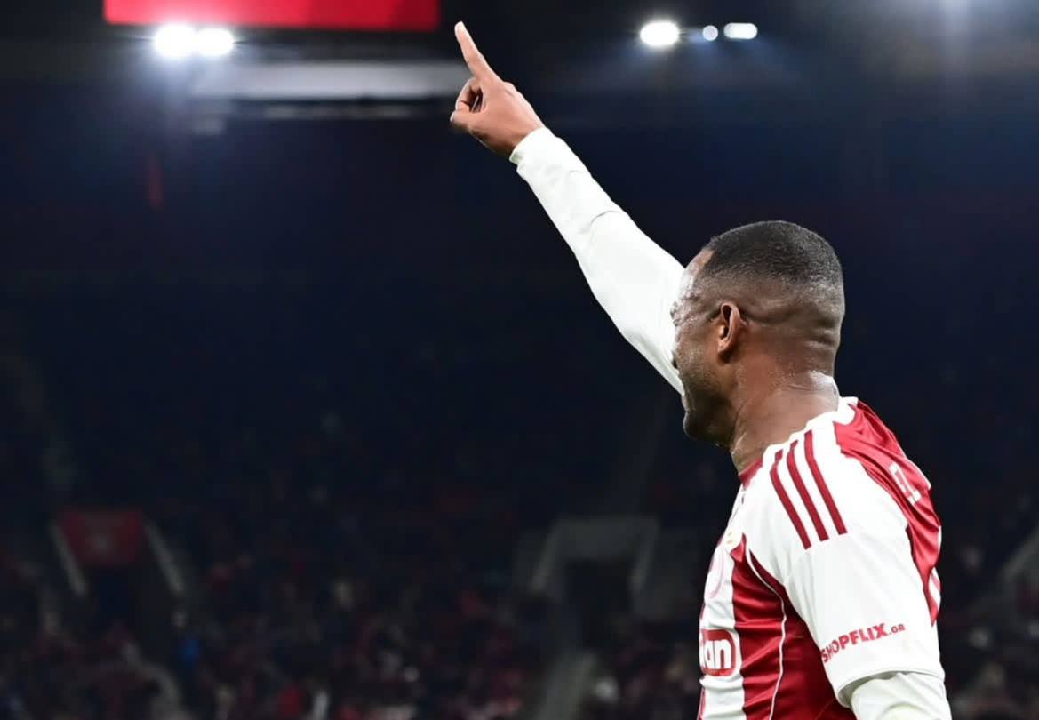 عکس از ایوب ال کعبی مهاجم مراکشی المپیاکوس