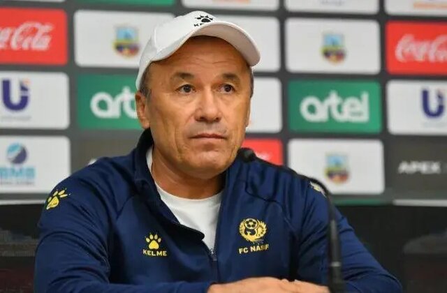 عکس از روزیقول بردیف سرمربی تیم نسف قارشی ازبکستان