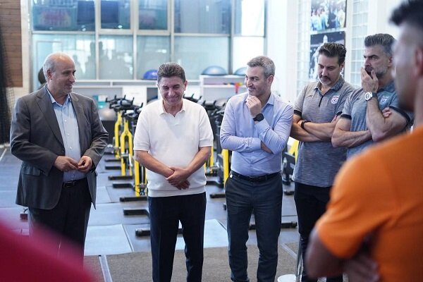 عکس از امیر قلعه نویی و مهدی تاج در کمپ تیم ملی ایران