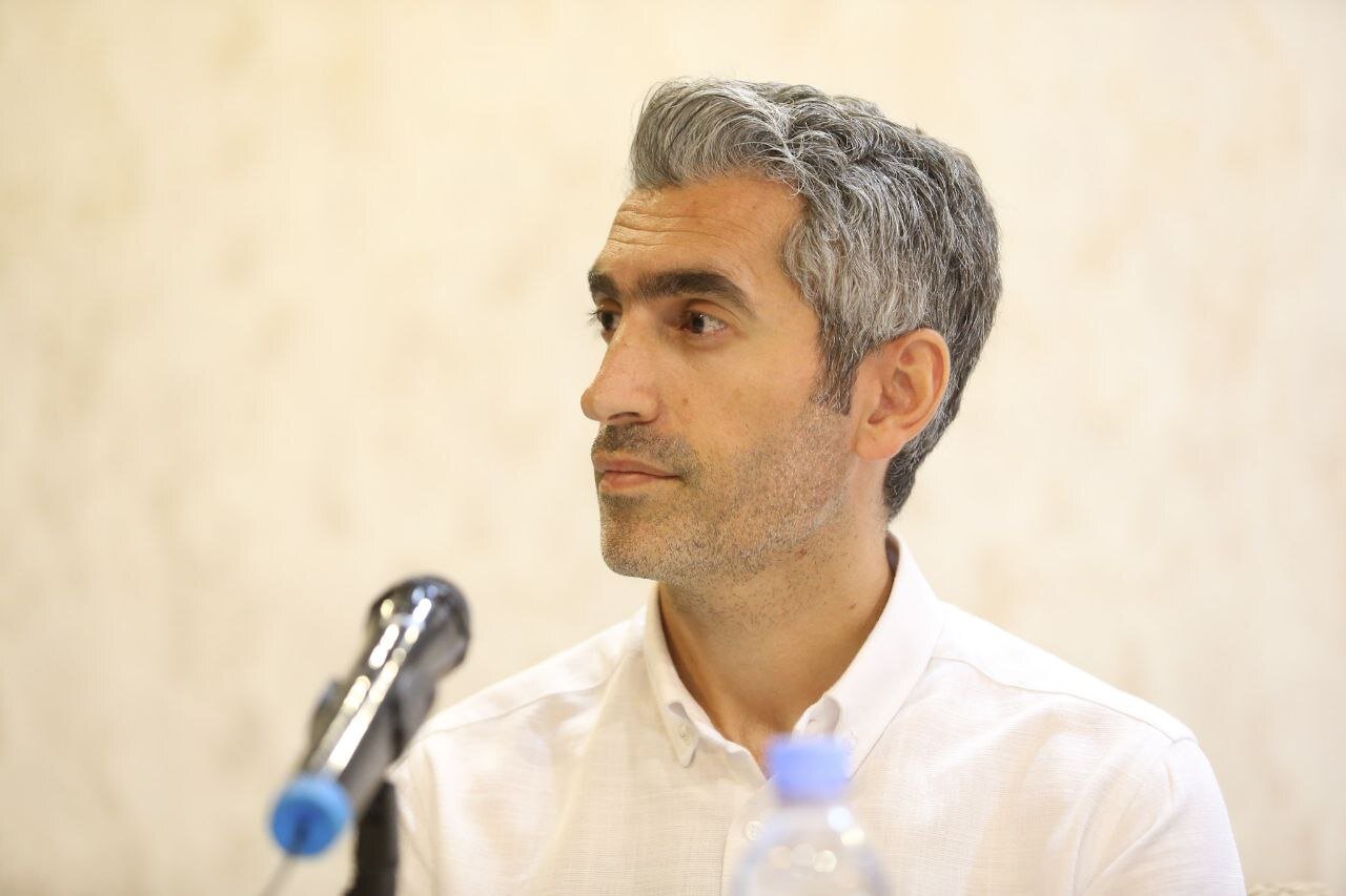 عکس از مجتبی جباری سرمربی مس رفسنجان