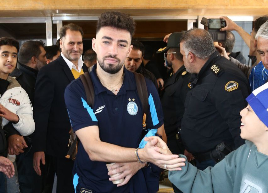 عکس از مونیر الحدادی پیش از بازی با پرسپولیس