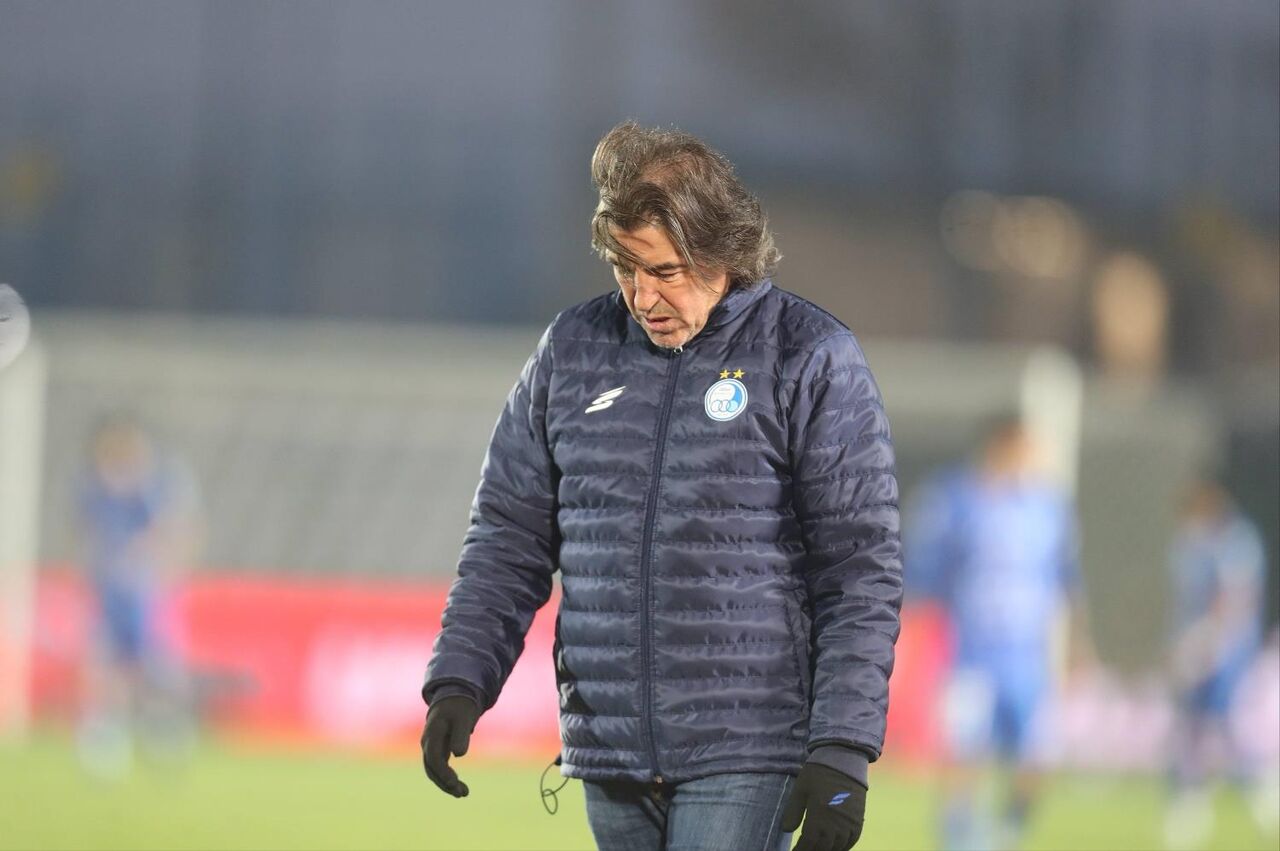 عکس از ریکارد ساپینتو سرمربی استقلال در سال ۱۴۰۴