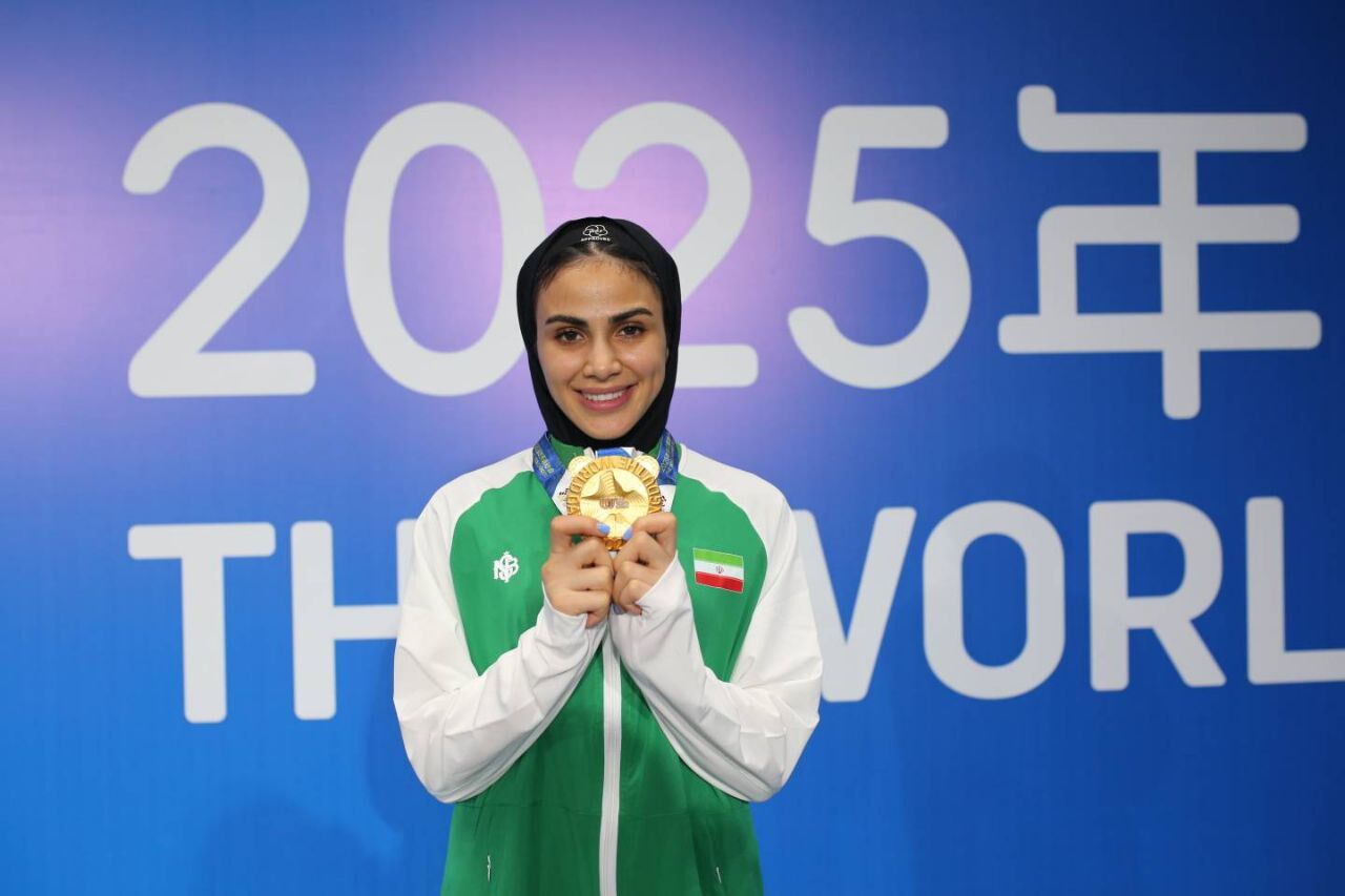 عکس از سارا بهمنیار کاراته‌کای ایرانی در بازی‌های جهانی چنگدو