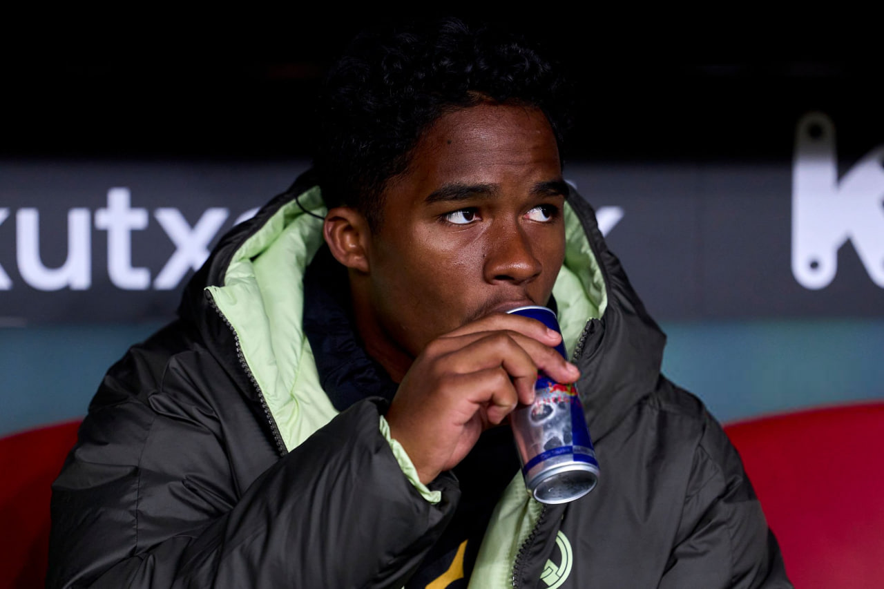 اندریک مهاجم برزیلی در زمین - رئال مادرید