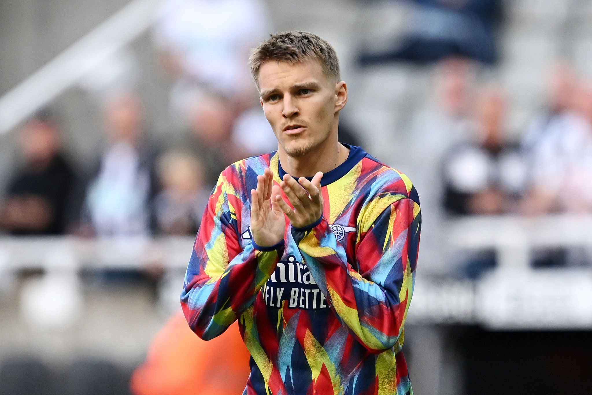 مارتین اودگارد هافبک نروژی در زمین - آرسنال