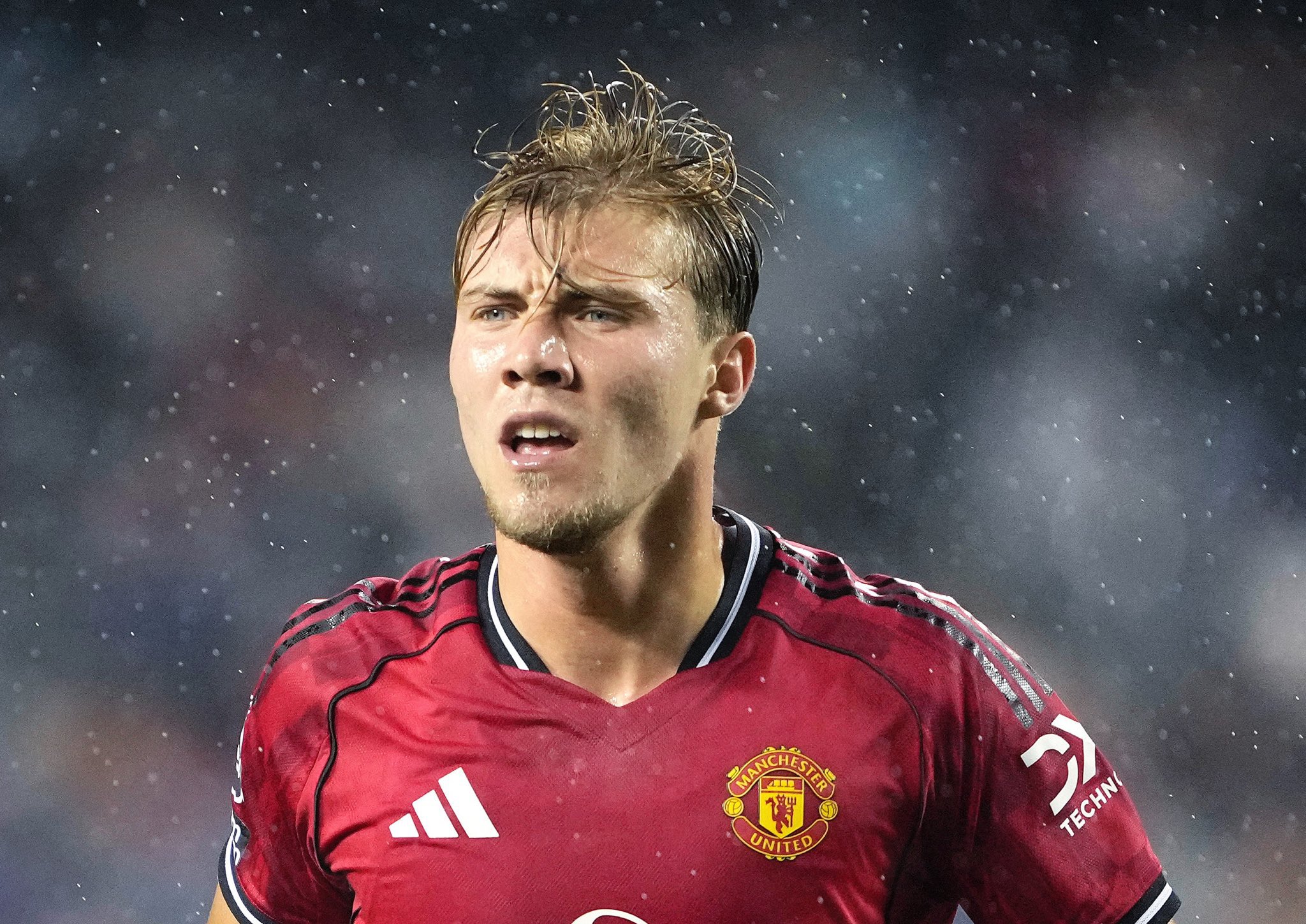 راسموس هویلون در پیراهن منچستریونایتد 