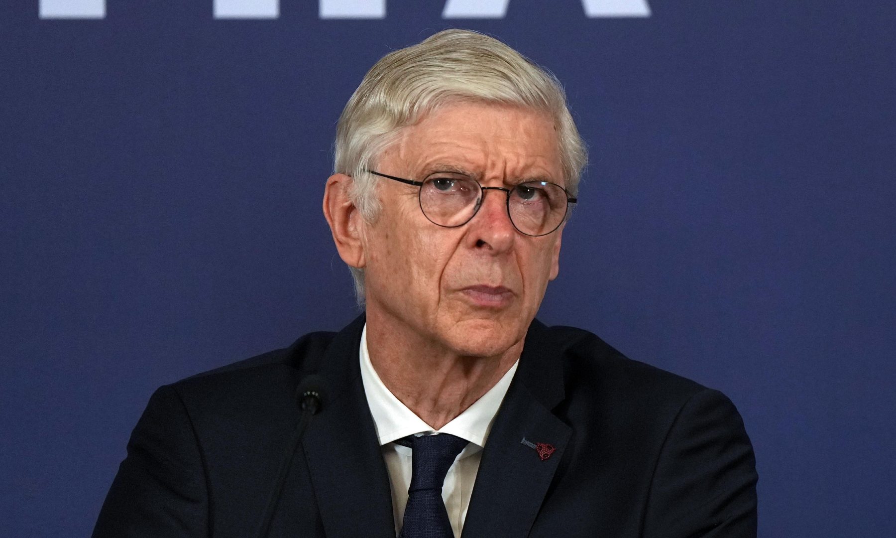 آرسن ونگر، سرمربس سابق آرسنال