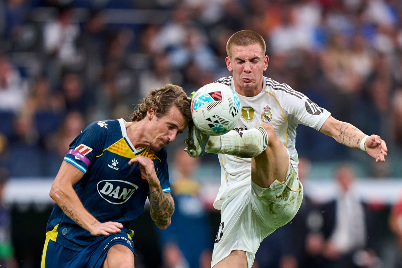 خونریزی بازیکن اسپانیول با برخورد به استوک فرانکو ماستانتونو 