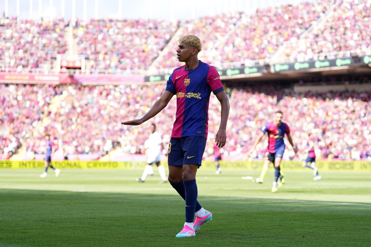 خوشحالی لامین یامال به سبک کریستیانو رونالدو در بازی بارسلونا و رئال مادرید