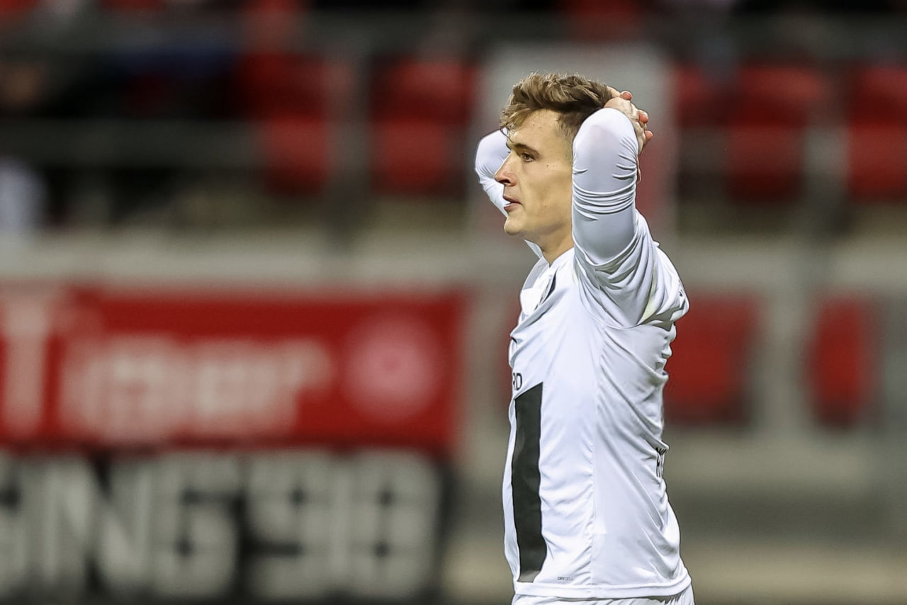 دنیس اکرت-فوتبال