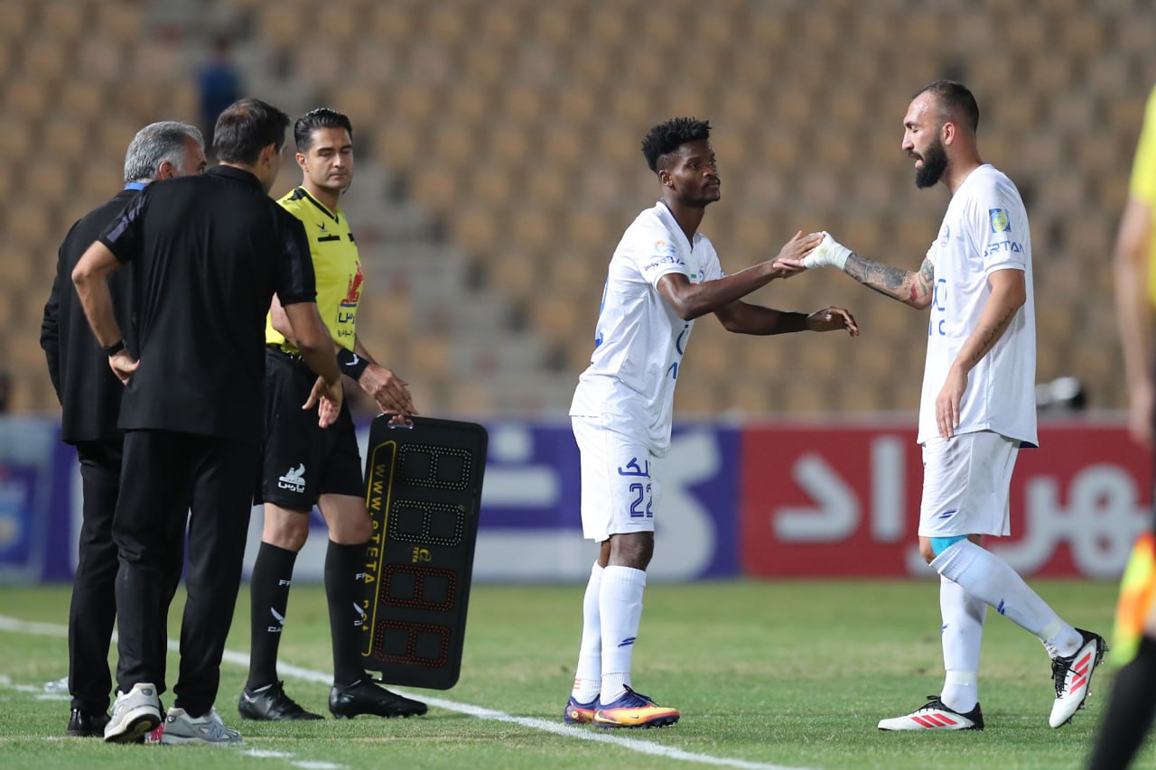 روزبه چشمی-دیدیه اندونگ-استقلال-ورزشگاه تختی