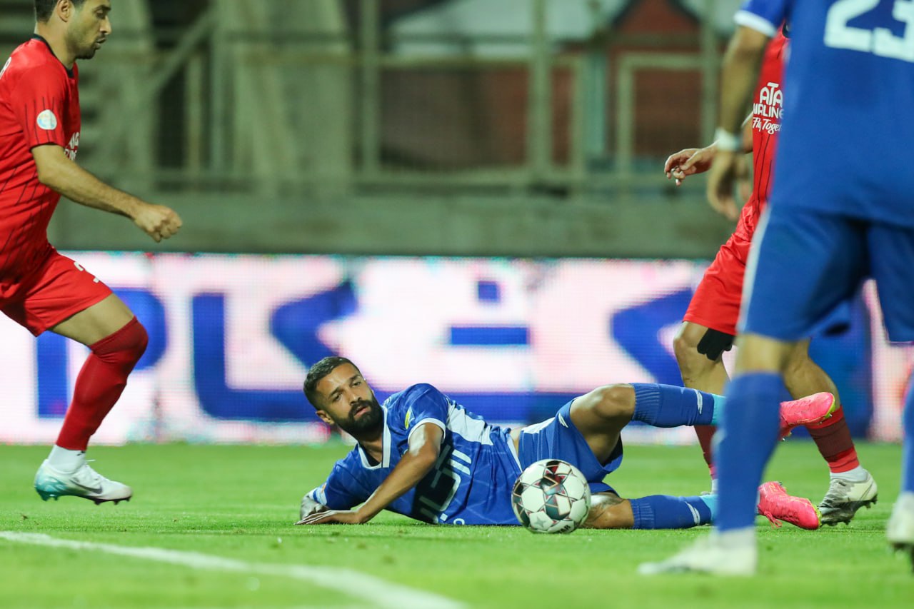 آرمین سهرابیان-استقلال-تراکتور