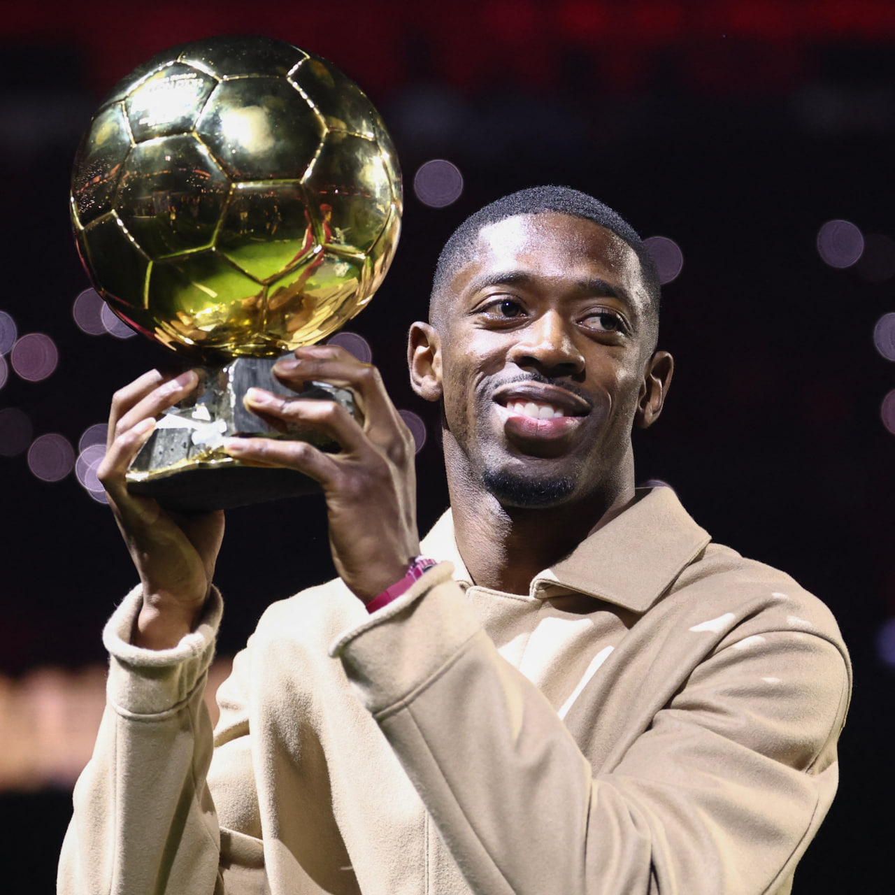 عثمان دمبله و توظ طلا در ورزشگاه خانگی پی اس جی 