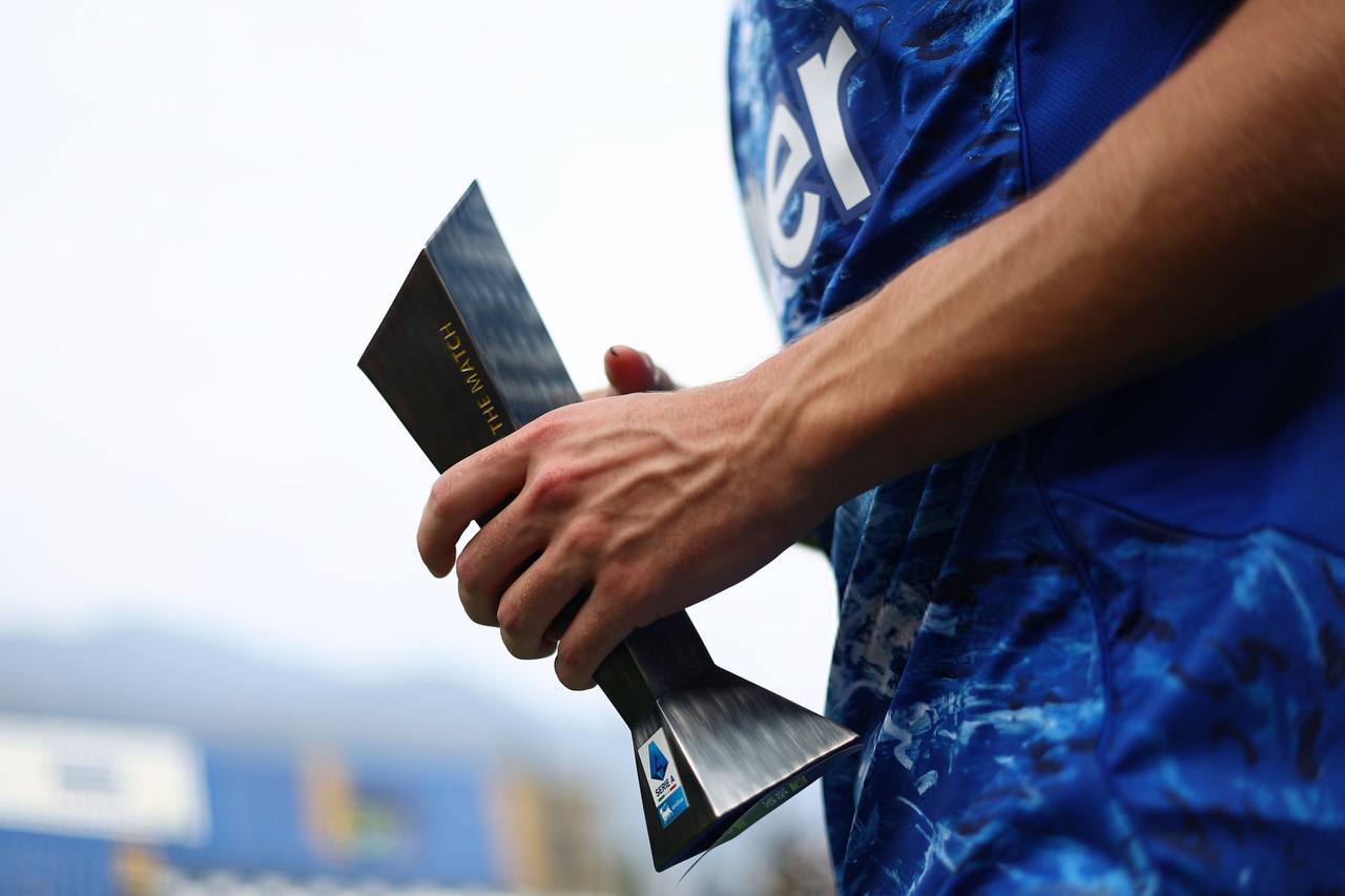 نیکو پاز - بهترین بازیکن زمین دیدار کومو - یوونتوس