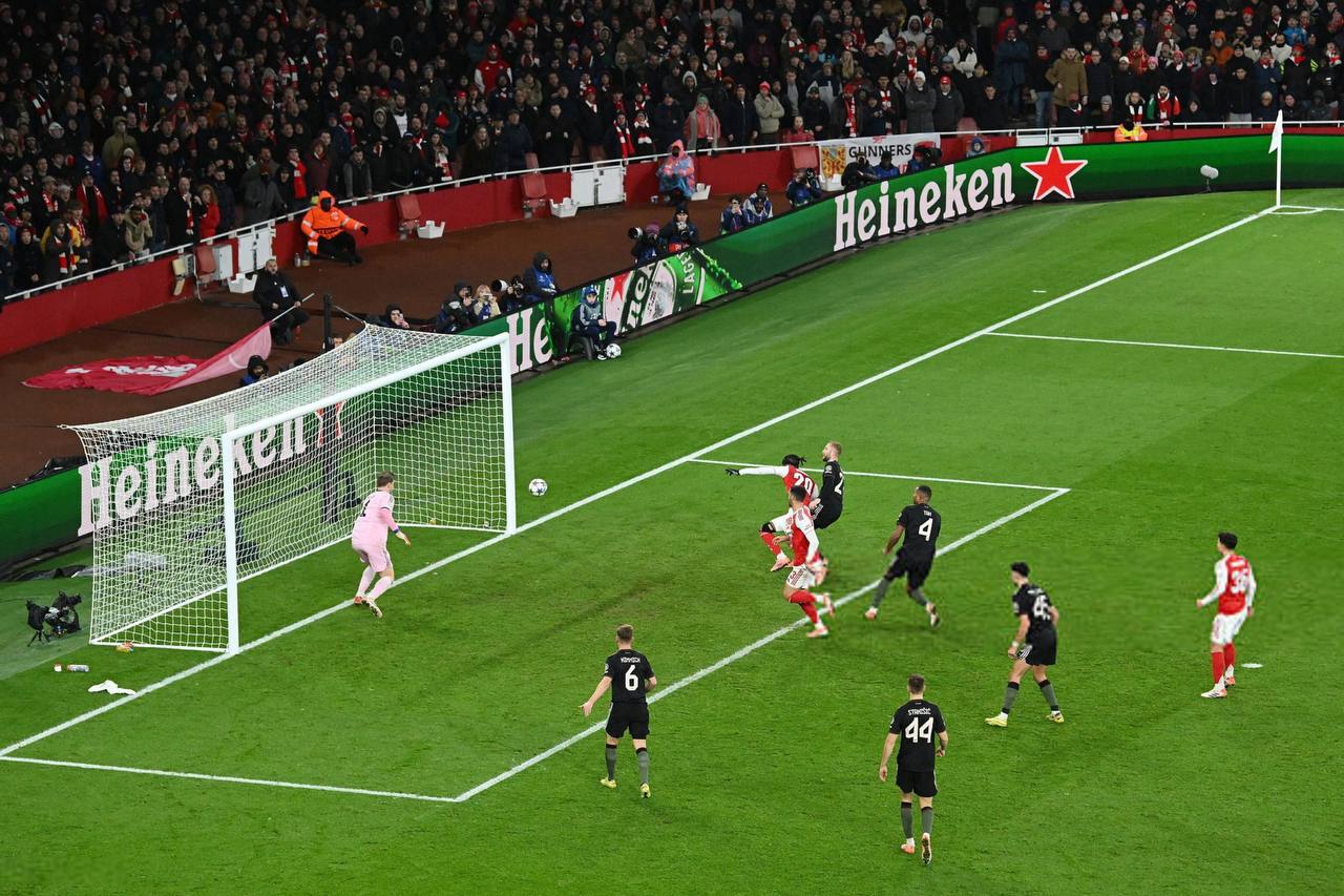 گل نونی مادوئکه - آرسنال و بایرن مونیخ - لیگ قهرمانان اروپا