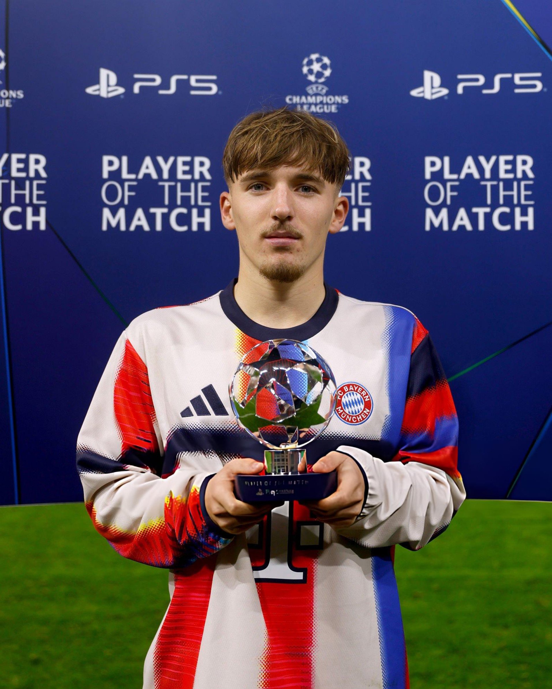 لنارت کارل - بایرن مونیخ