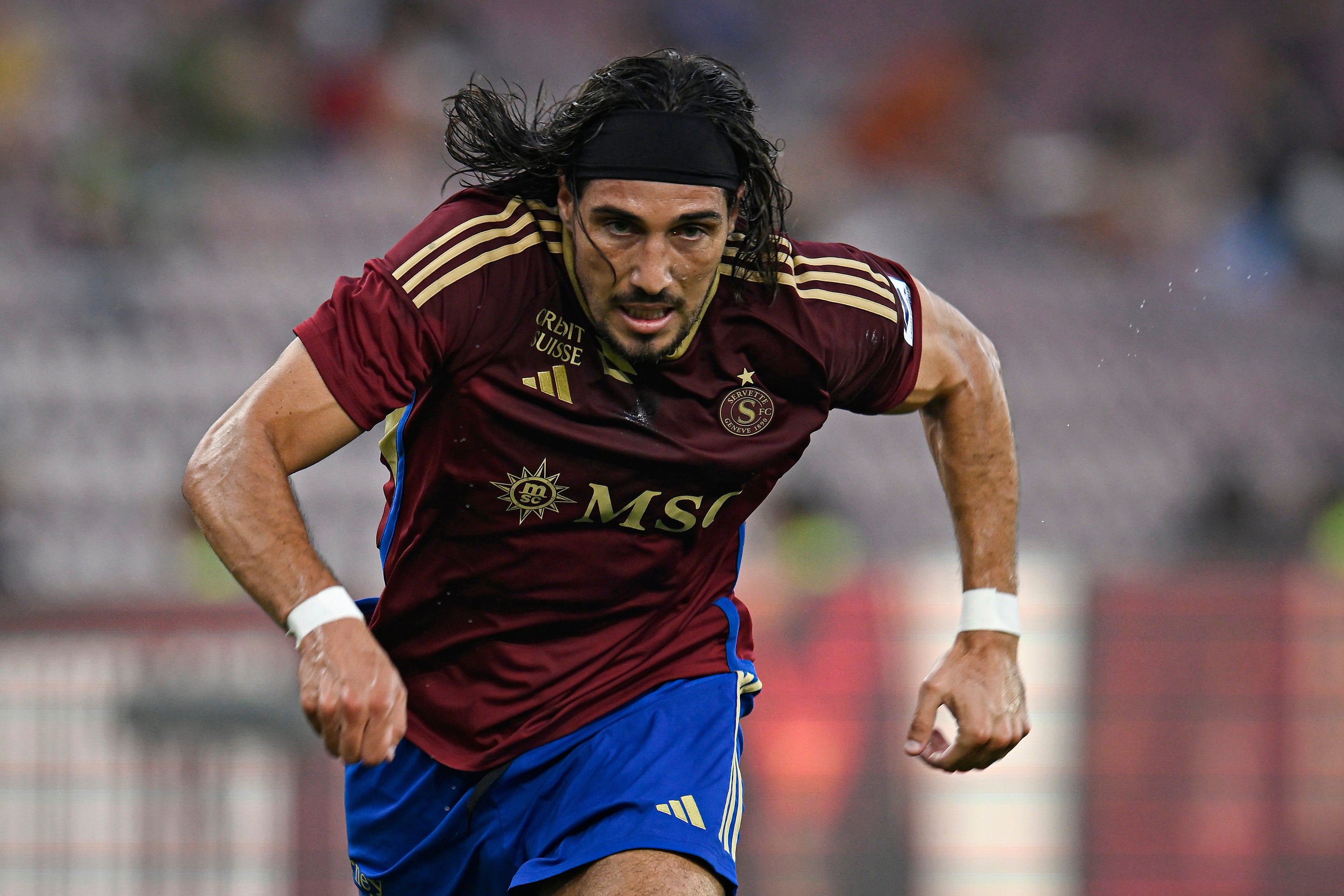 انزو کریولی در سروت سوئیس