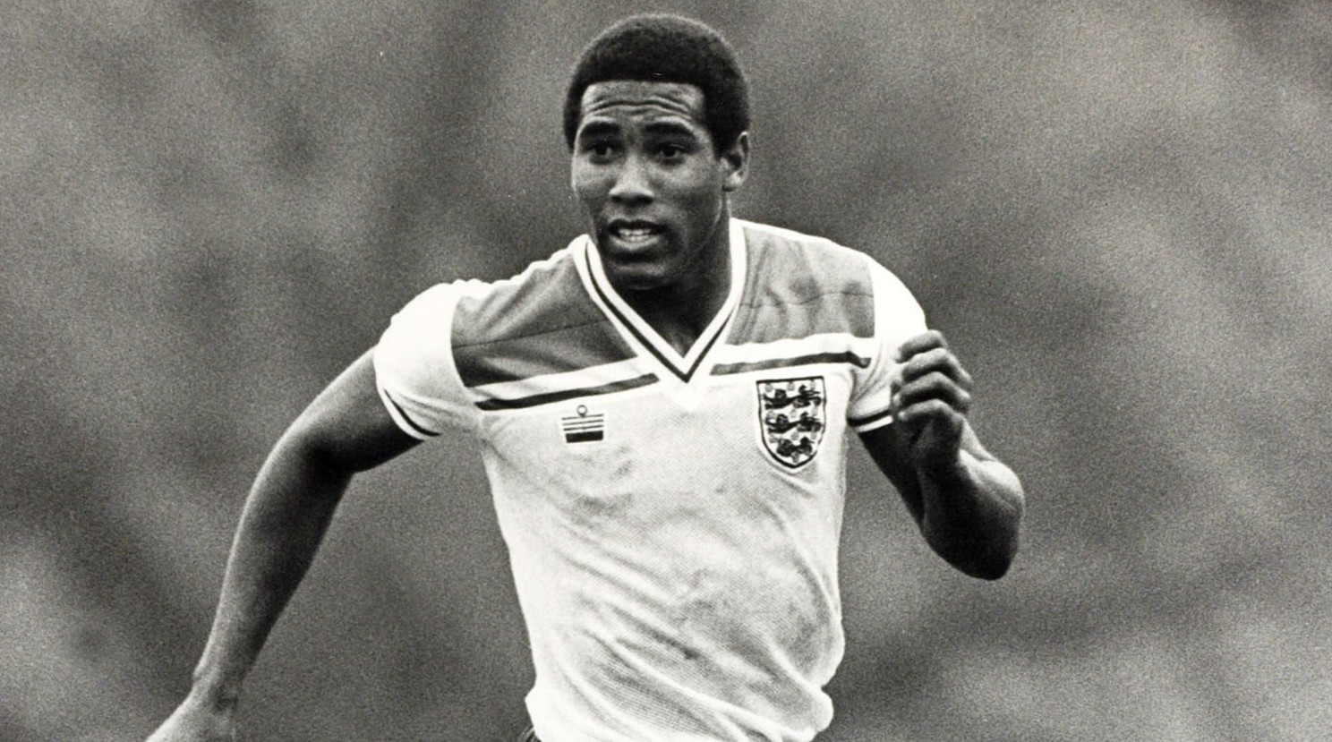 جان بارنز در تیم ملی انگلستان