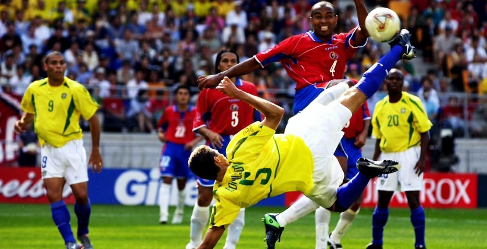 ادمیلسون مورائس و رونالدو در دیدار برزیل و کاستاریکا - جام جهانی 2002