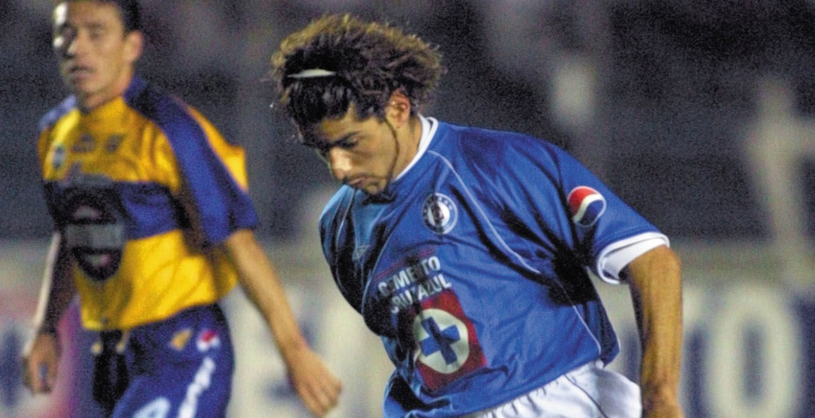 سباستین آبرو در کروز آزول