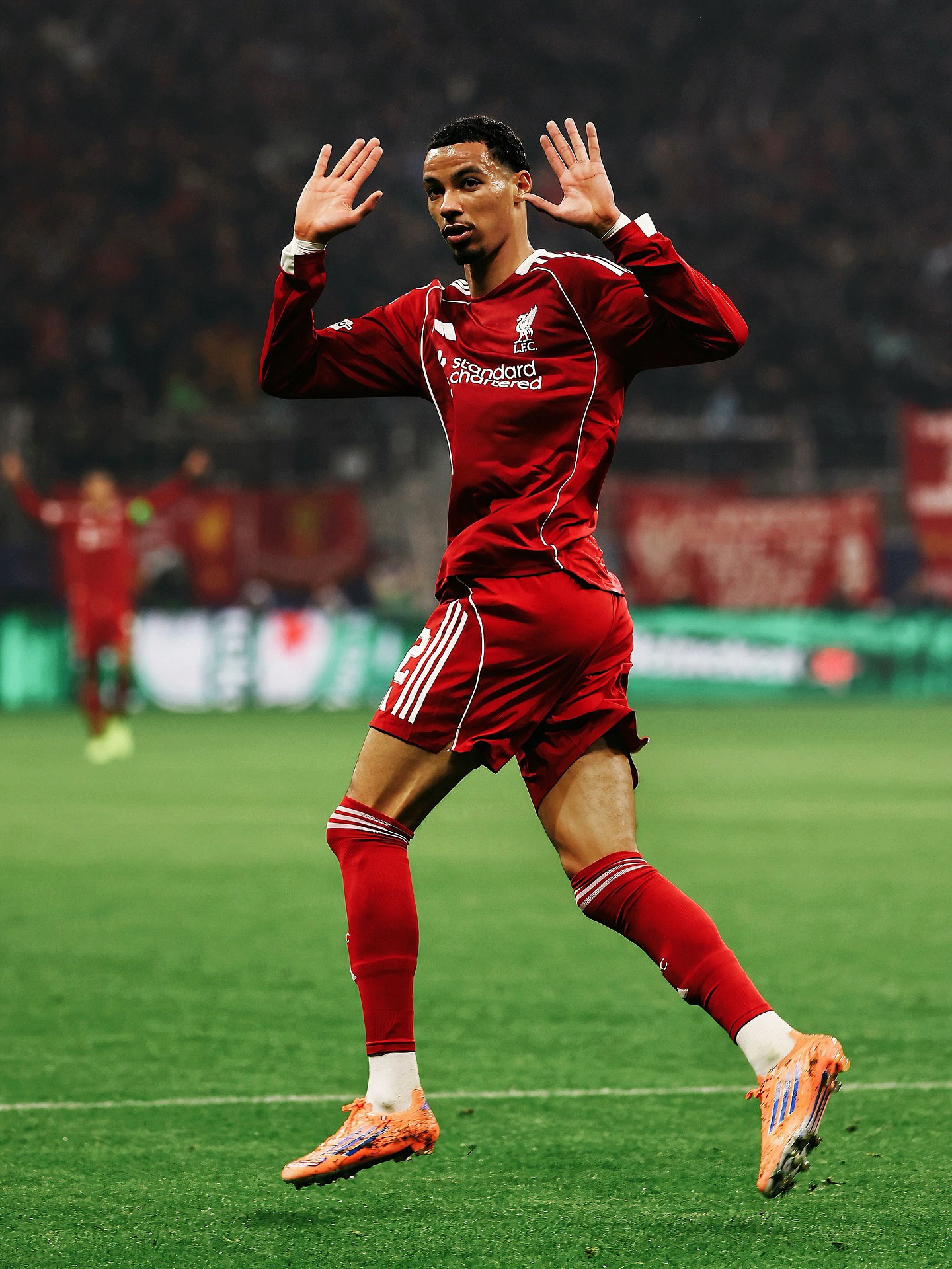 هوگو اکیتیکه