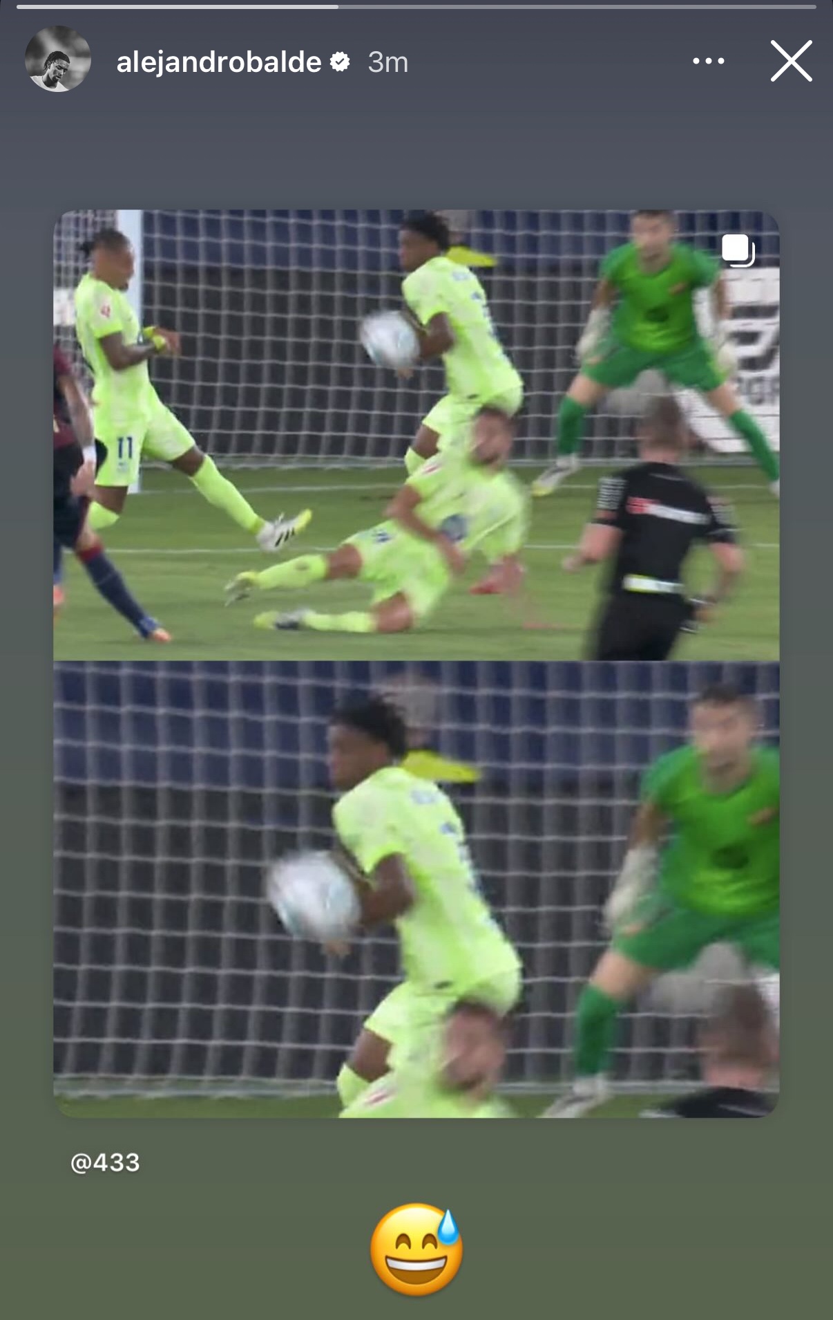 آلخاندرو بالده مدافع اسپانیایی در زمین - بارسلونا