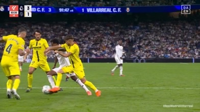 اعلام نشدن پنالتی به سود رئال مادرید 