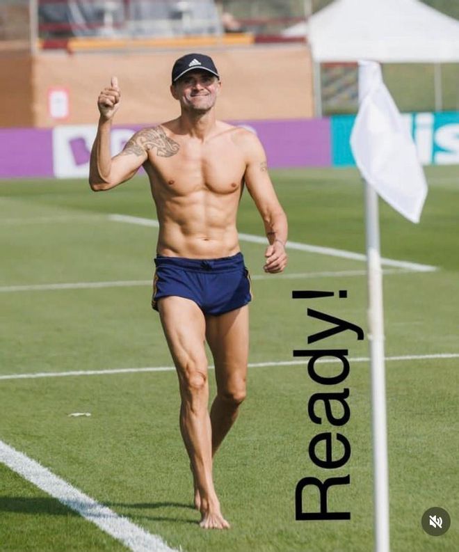 هیکل تحسین‌برانگیز لوئیز انریکه در سن ۵۵ سالگی