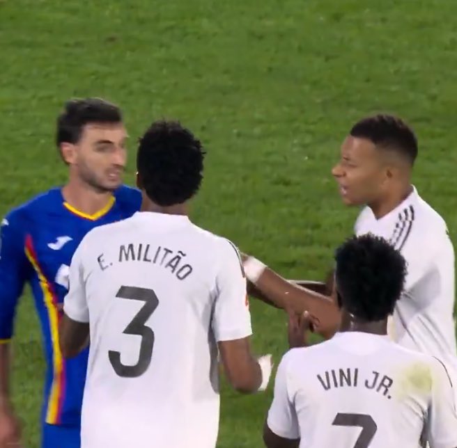 رجزخوانی وینیسیوس جونیور: از من متنفرید چون زیادی خوبم 